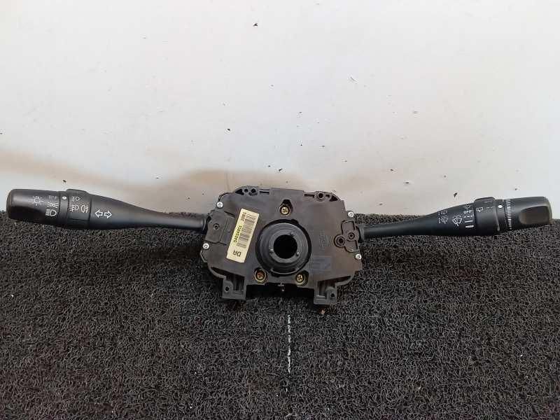 Comando Das Luzes Nissan Almera N16E