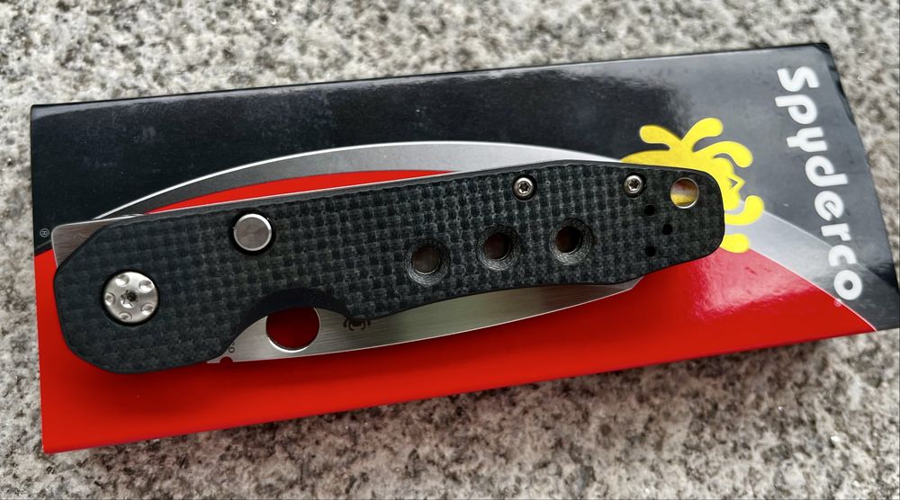 Nóż Spyderco Smock NOWY