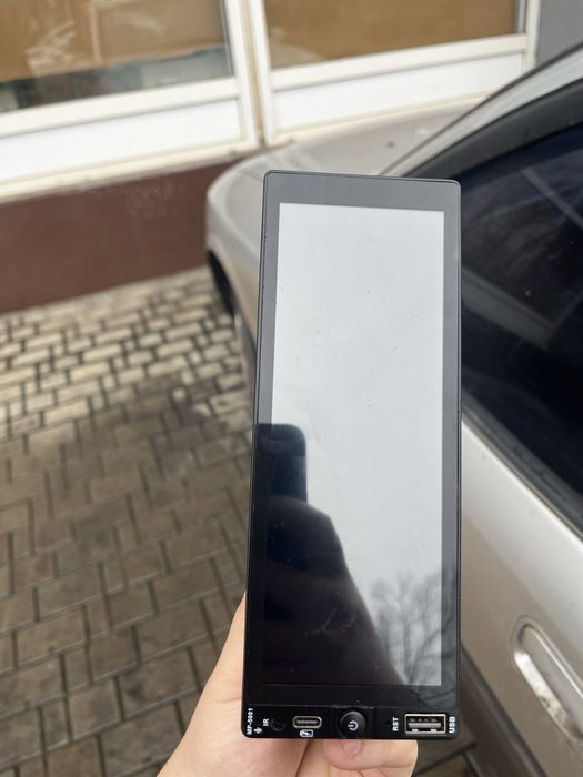 Автомагнітола Cyclone MP-5001 1DIN 6,86" Bluetooth CarPlay