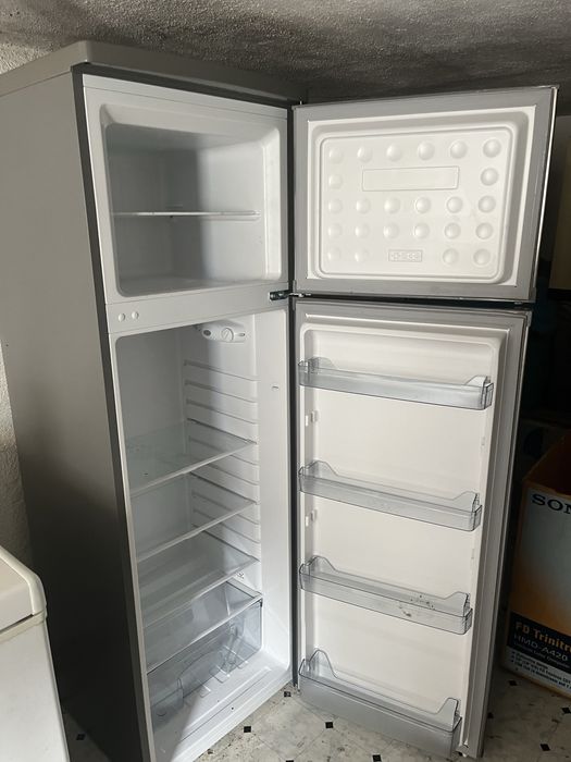 Frigorifico com congelador