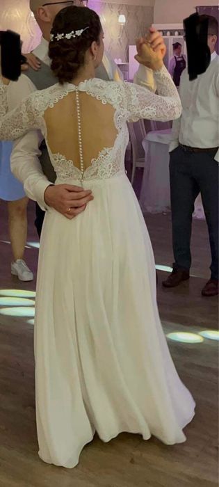 Przepiękna suknia ślubna