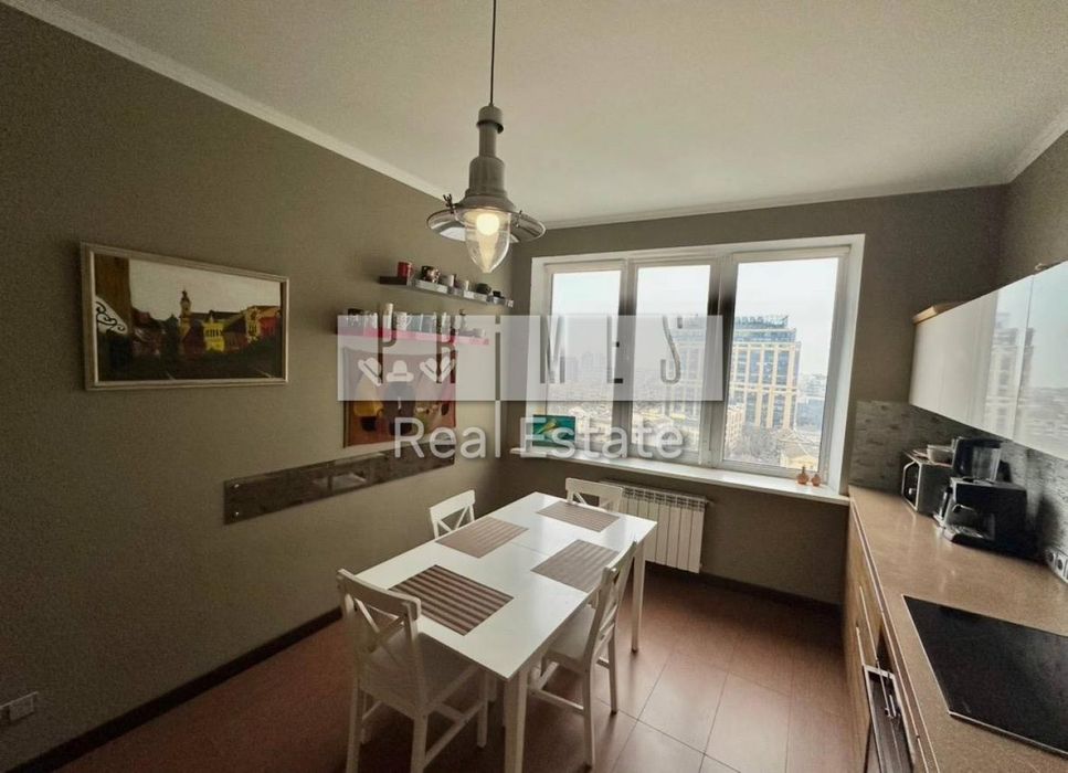 Оренда 3 кімнатної квартири 106 м2 вул. Князів Острозьких 46/2