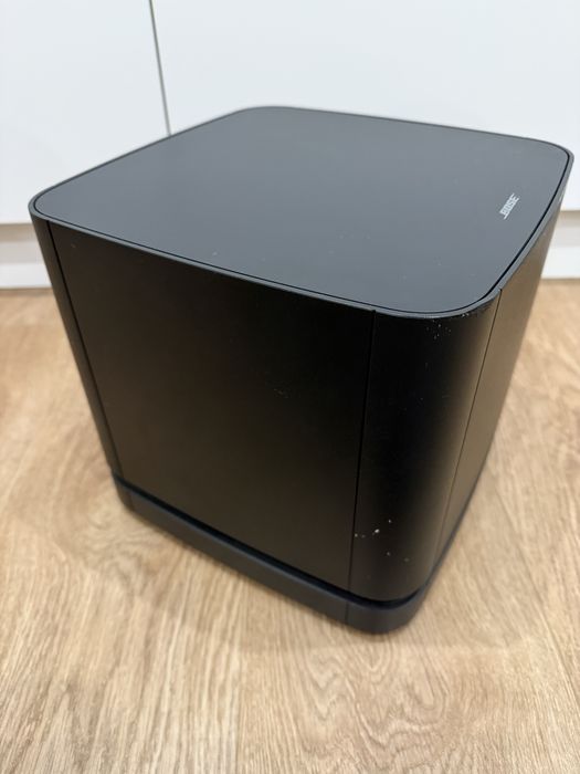 Комплект Bose 300 Smart Soundbar + Bose Base Module 500