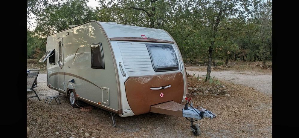 Burstner Trecento 4 berth caravan with Aircon