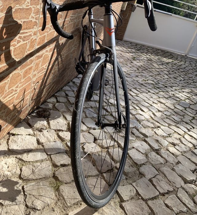 Bicicicleta estrada Vitoria race RS04