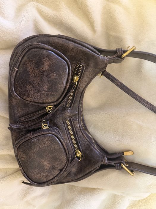 Сумка с кармашками в стилі 90х