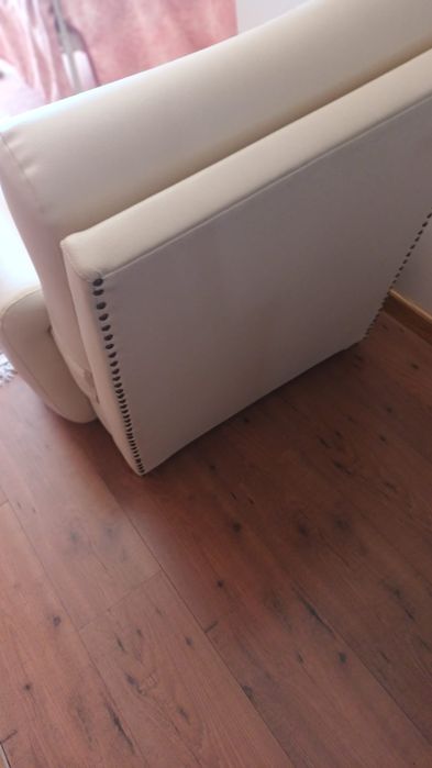 Sofá individual branco