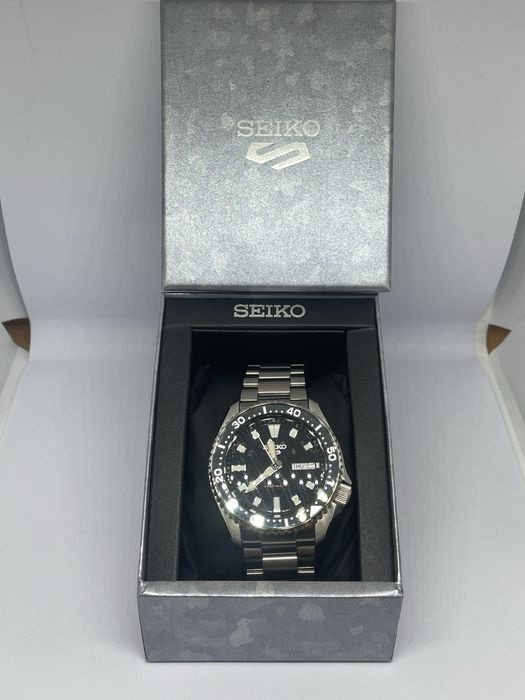 Часы Seiko 4R36-17KO