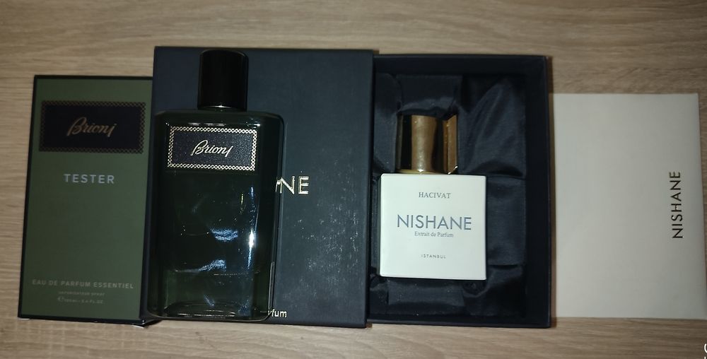 Парфюм чоловічий Brioni Essentiel