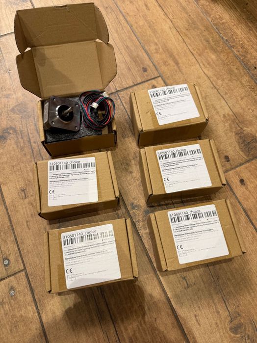 6x Motores Stepper NEMA17 17HS4023 – Novos