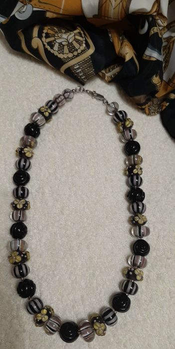 Винтажные бусы из мурманской стекла