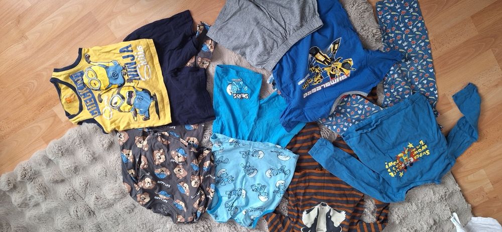 Zestaw piżamę dla chłopca rozmiar 110/116 cm