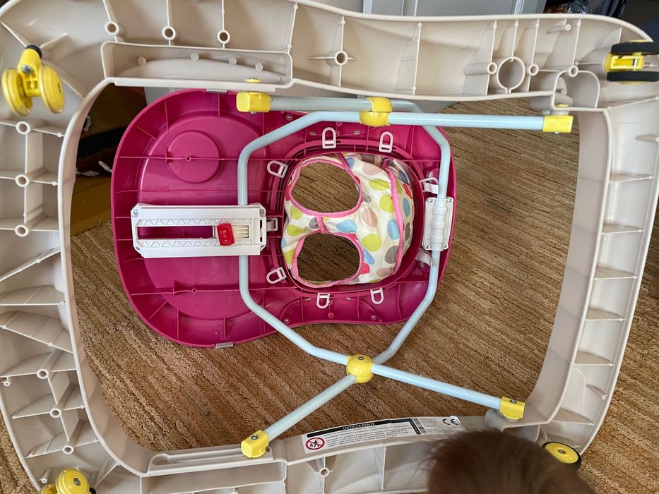 Chodzikі dla dziewczyny