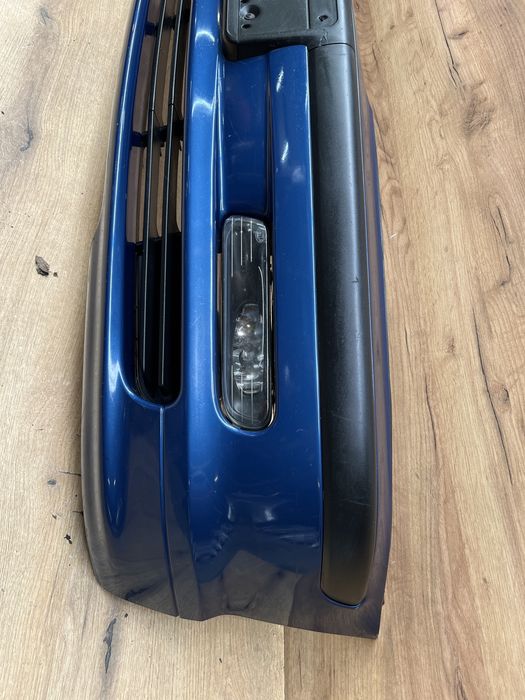 Zderzak przedni BMW E46 kolor TOPASBLAU METALLIC
