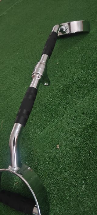 Barras ginásio remada e bíceps