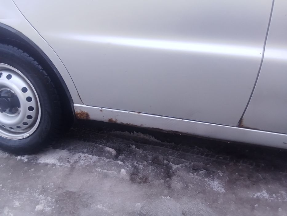 Сенс, повністю на ходу.