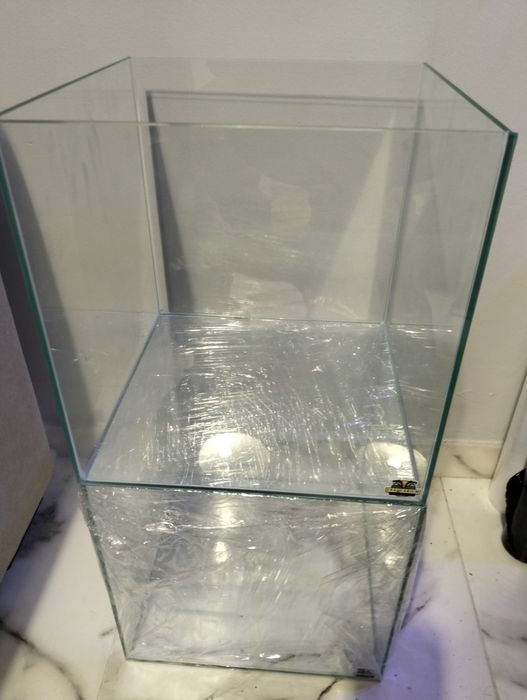 Super promoção aquário cubo 35x35x35