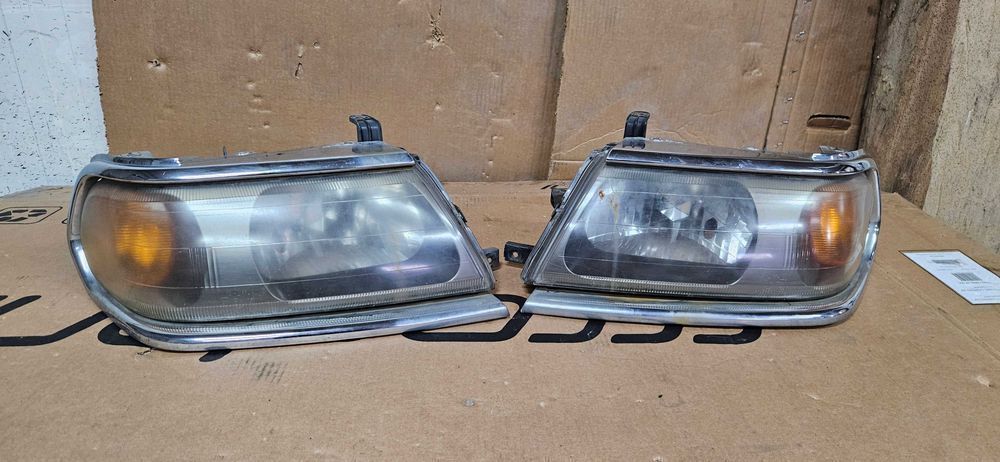 Lampa Lampy mitsubishi pajero Sport