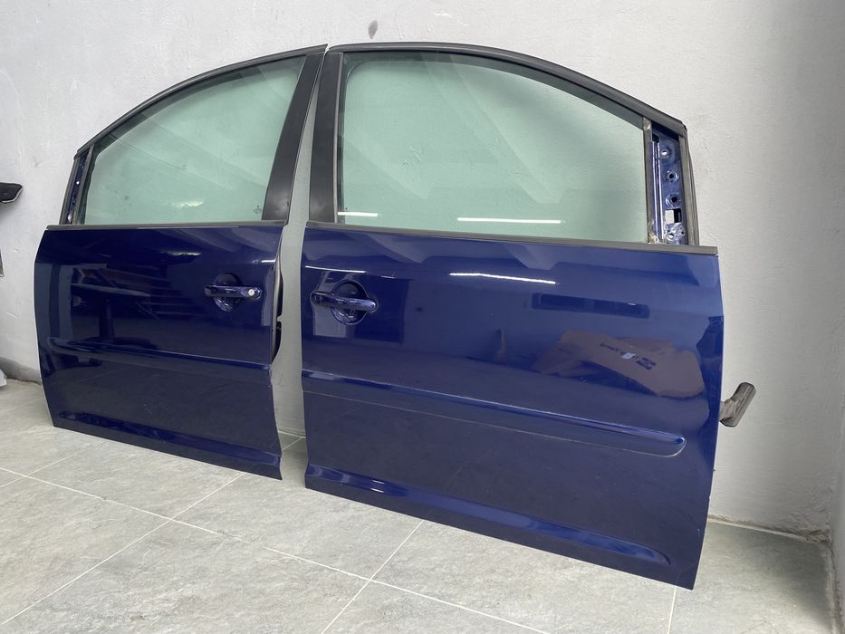 Двері Дверка Volkswagen Touran розборка запчастини