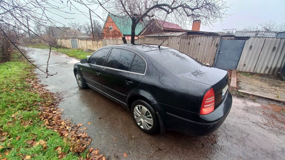 Skoda Superb 2.8 V6