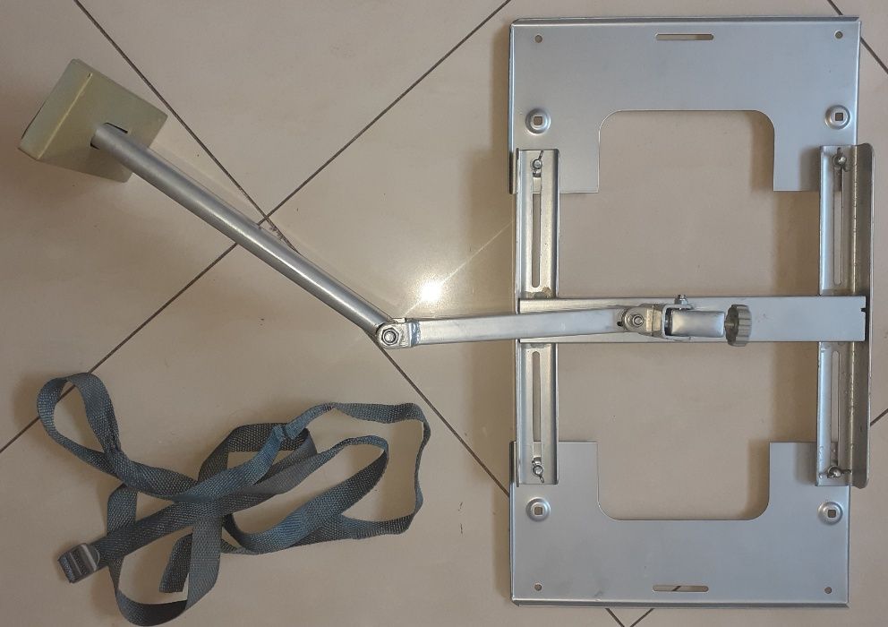 Półka ścienna pod TV Ikea duża