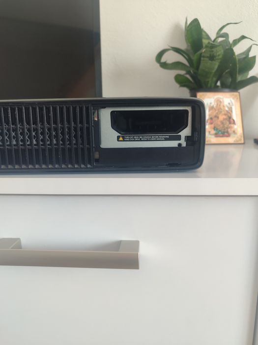 Xbox 360 slim ..