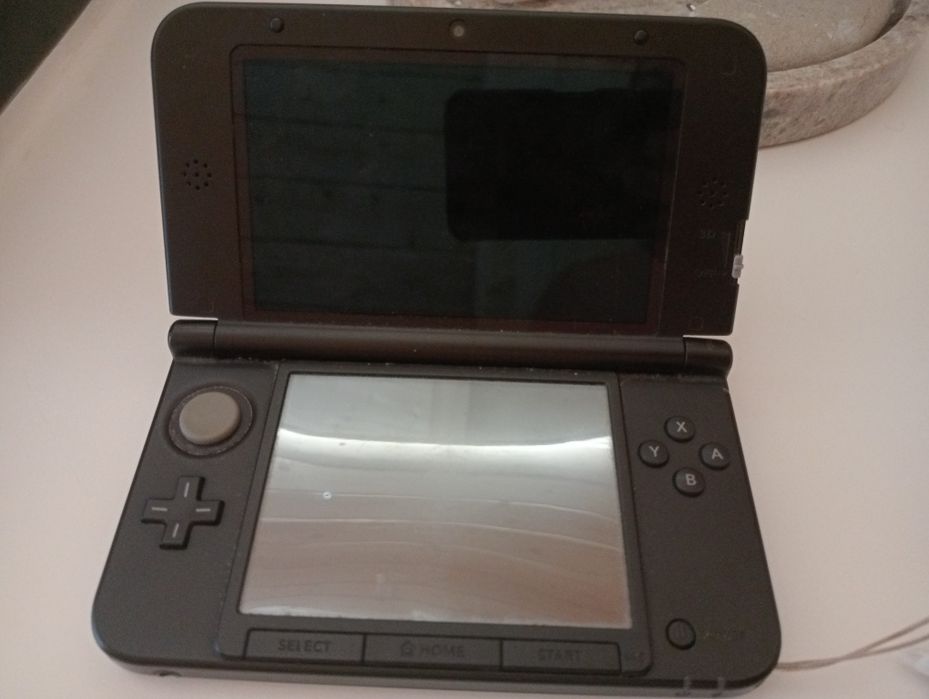 Nintendo 3DS XL em perfeitas condições