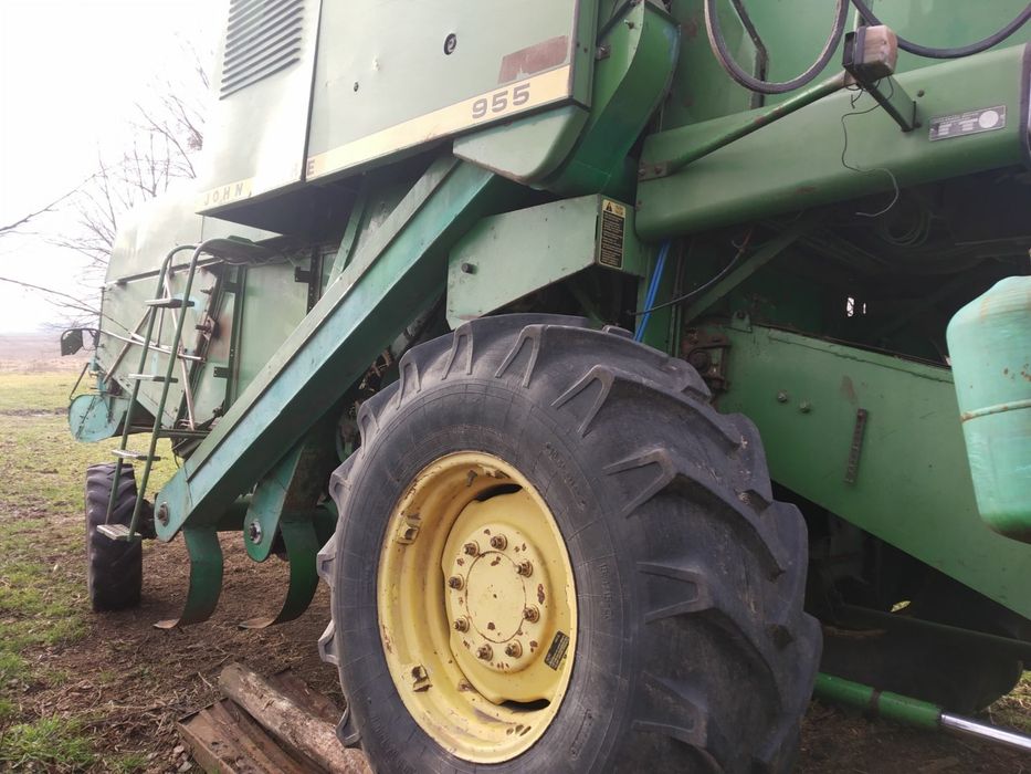 Комбайн John Deere 955