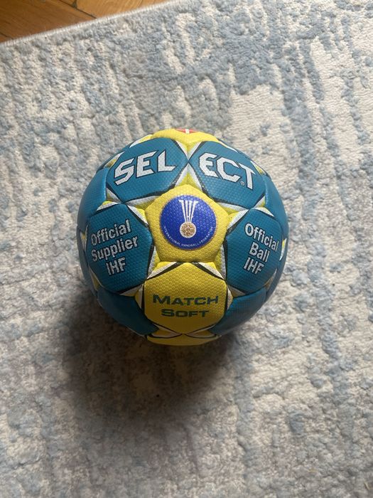VIVE Tauron Kielce - piłka z autografami.