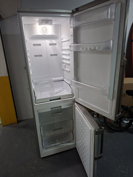 Frigorífico Combinado TEKA RBF 44630 SS