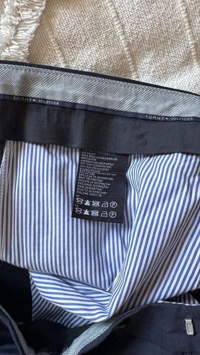 Garnitur Tommy Hilfiger Grantowy roz.52