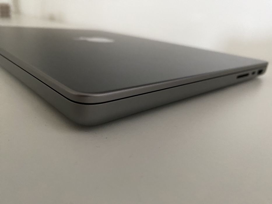 Apple MacBook Pro 14, 16GB/512GB, M1 Pro CPU with 8-core GPU and 14-core GPU / Gray64552986121859123