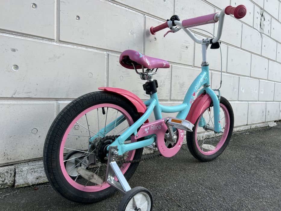 Велосипед дитячий 16 alu гарний стан