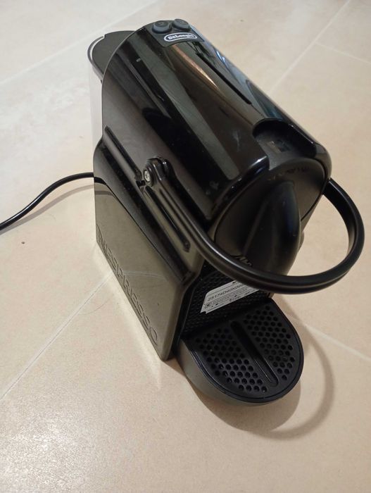 Ekspres na kapsułki DeLonghi Nespresso Inissia!