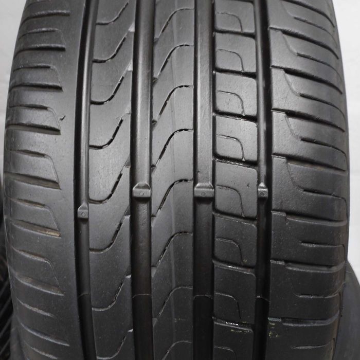 225/45 R18 PIRELLI шини літні б у склад резина