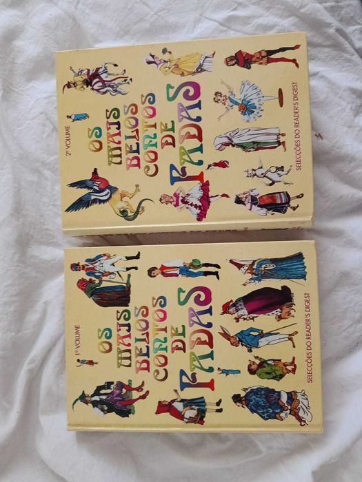 Os Mais Belos Contos de Fadas – 2 Volumes | Reader’s Digest, 1994