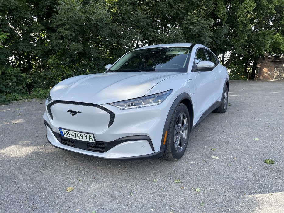 Форд мустанг Mach-e електро