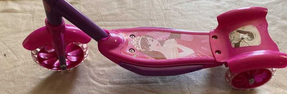 Trotinete de criança da Disney