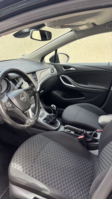 Opel Astra K 1.6 CDTI 110cv • Carrinha • 2017 • 176.000km