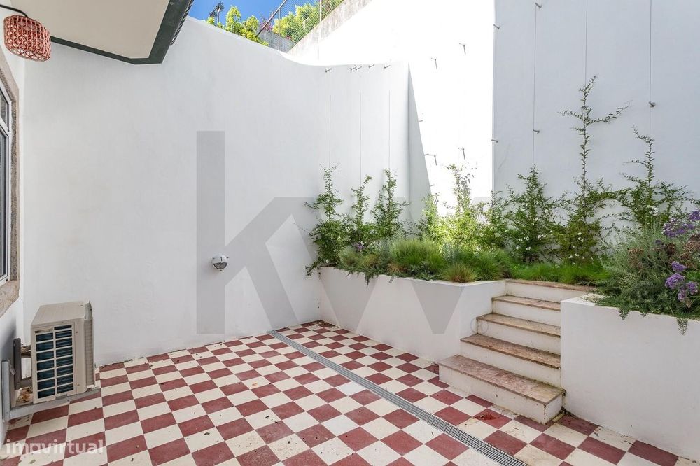 Apartamento T1 novo com terraço na Rua do Olival, Santos o Velho | ARR