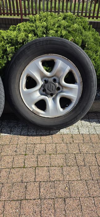 Sprzedam felgi Suzuki Grand Vitara 2  5X114,3 16"
