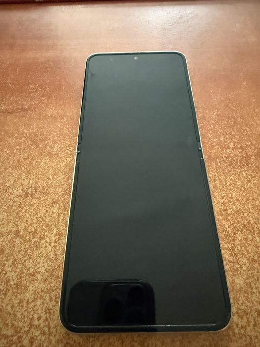Samsung Galaxy Z FLIP5 5G 256GB Jak Nowy !!!