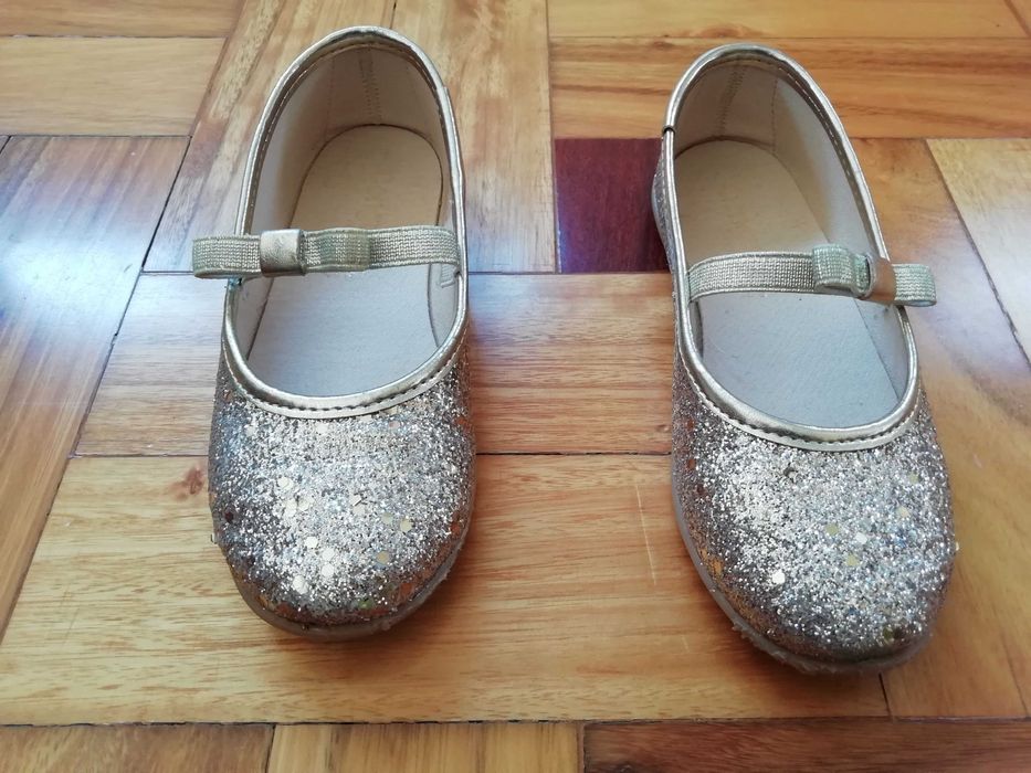 Sabrinas menina Conguitos T28 Douradas