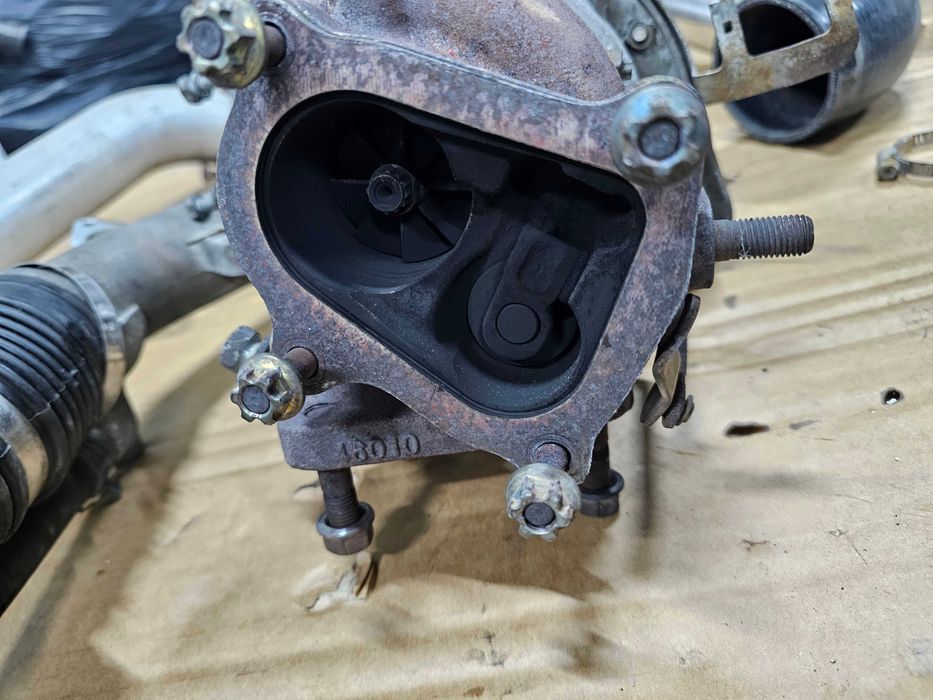 Zestaw Twin Turbo turbosprężarki CT12a 1JZ-GTE Non-VVTI DP kolektory