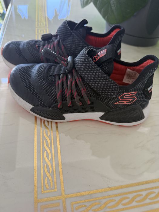 Кросівки Skechers 32 р