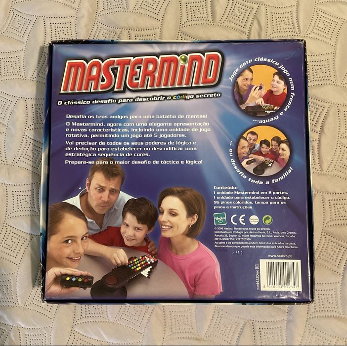 Jogo Mastermind da HASBRO [ Como novo ]