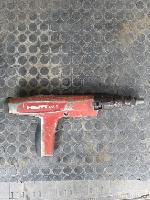 Hilti dx2 osadzak używany