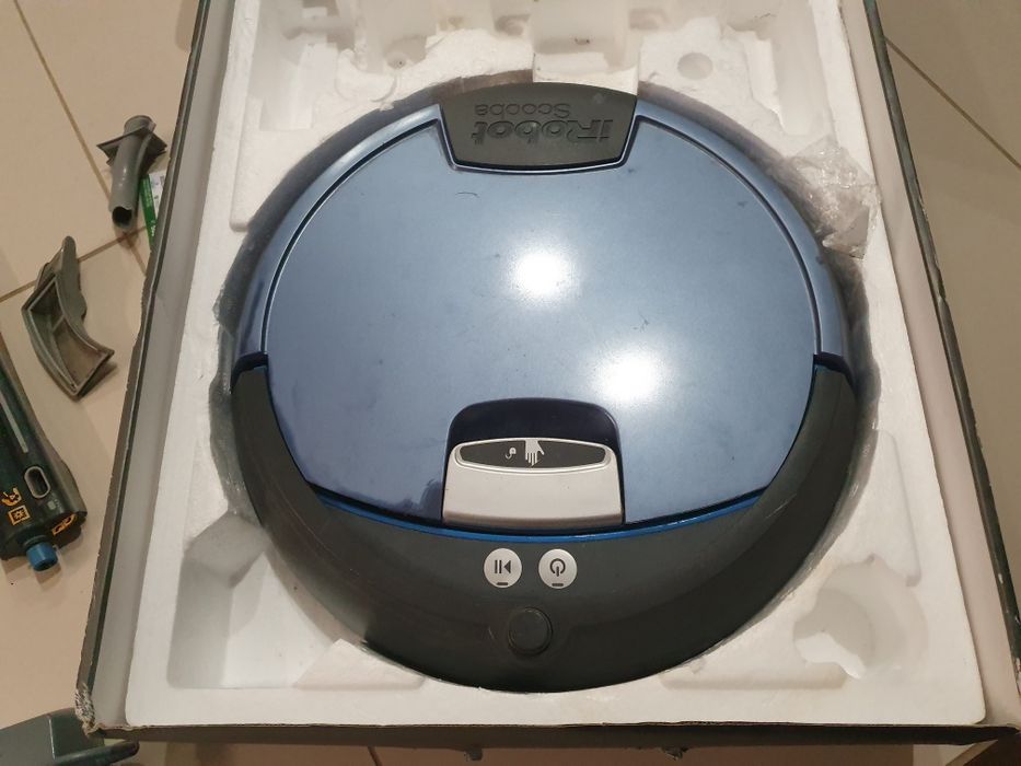 Irobot myjący podłogi scooba 390 akcesoria części robot USZKODZONY