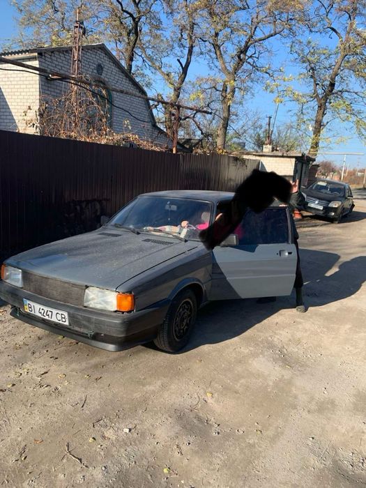 Продам Ауді 80 перекрашена і оброблена