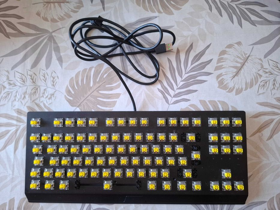 Teclado Razer BlackWidow V3 RGB PT | Caixa Original | Excelente Estado